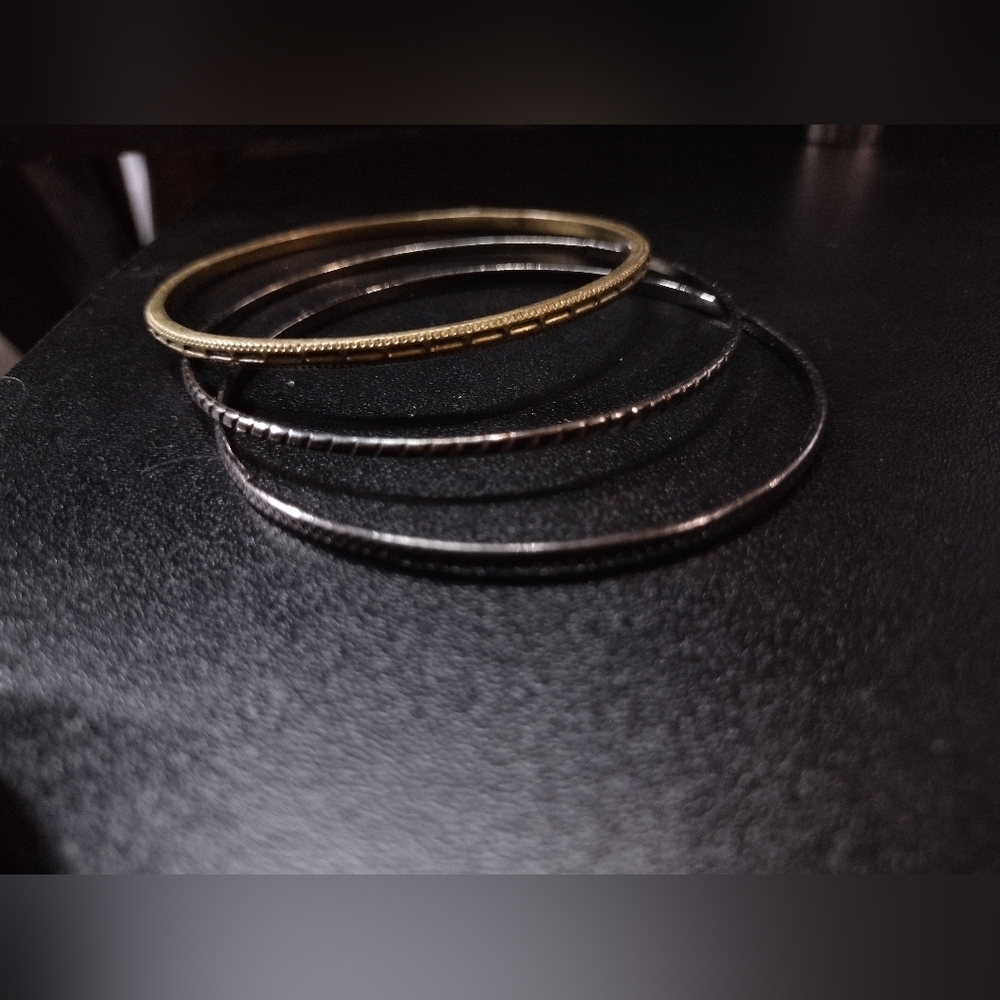 3 Bracelets - Fashion Jewelry - Vintage - The 'Medium" Of The Three Sets Listed